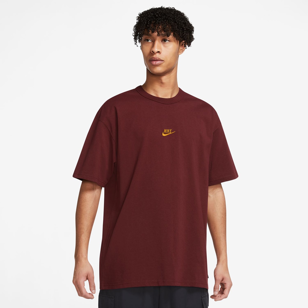 Nike - Camiseta de hombre Sportswear Premium Essentials Nike.