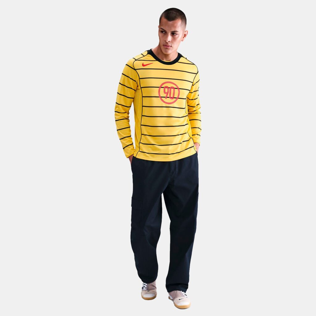 Nike – Camiseta de hombre Total 90 Nike. | El Corte Inglés — Fitness y Deportes