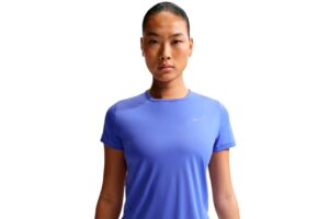 NIKE TEMPO SS MUJER — XS | Bikila — Running y Deportes