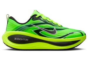NIKE VOMERO PLUS — 6 | Bikila — Running y Deportes