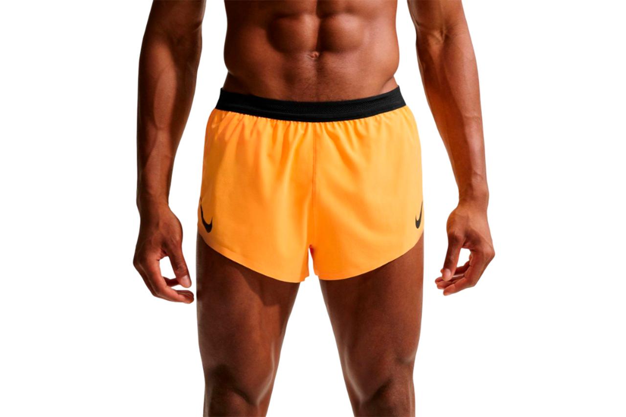 NIKE AEROSWIFT SPLIT SHORT 2IN — XS