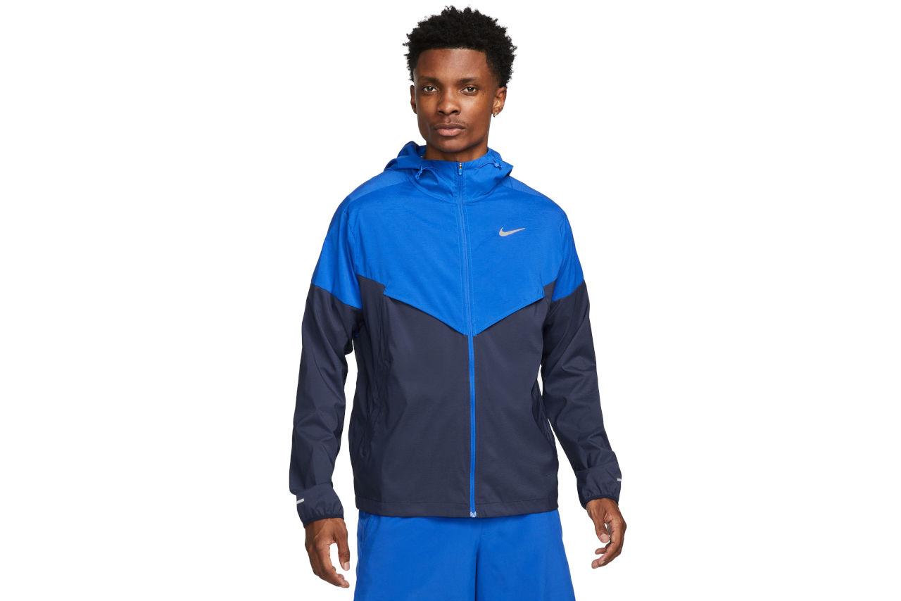 NIKE IMPOSSIBLY LIGHT WINDRUNNER JKT — XS