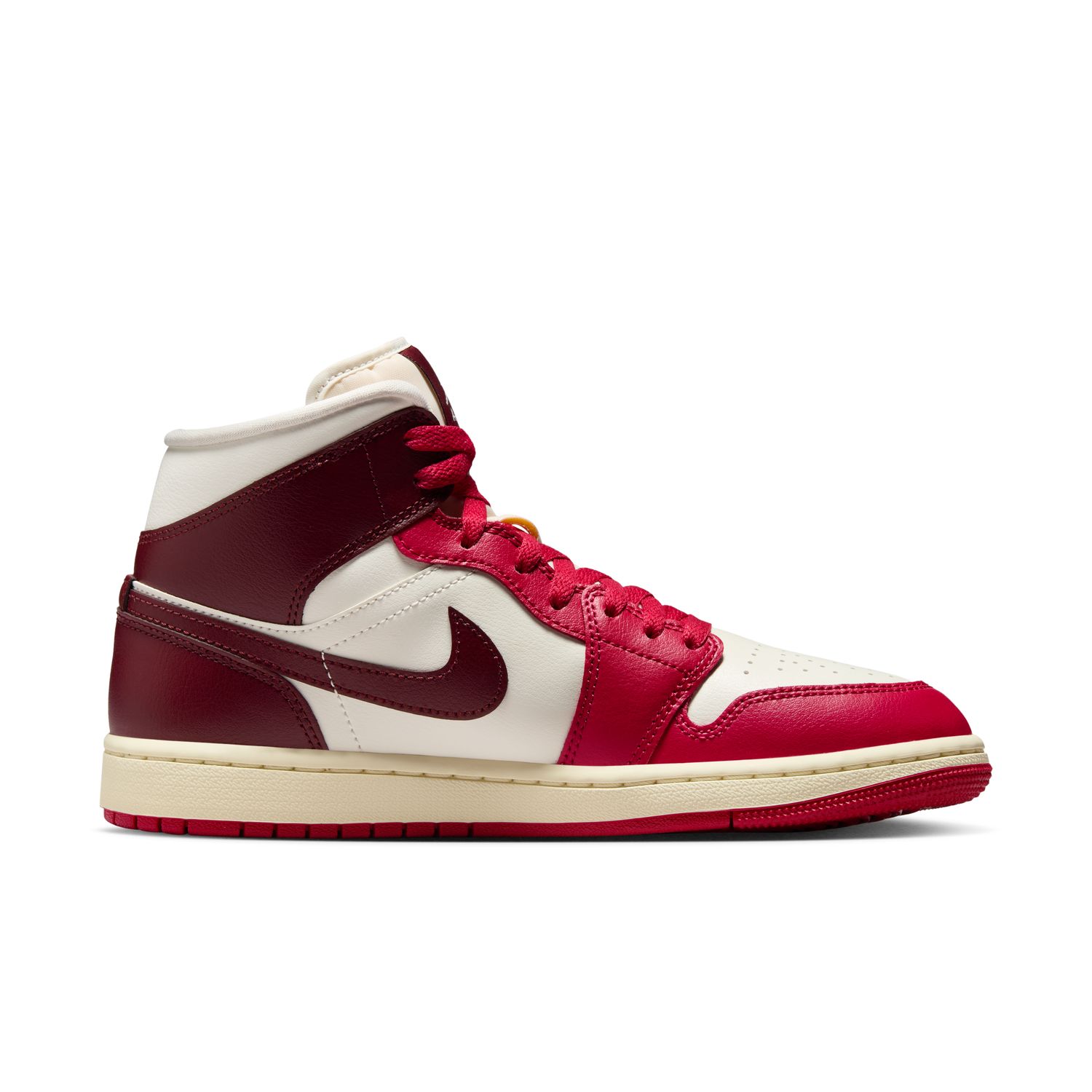 Nike - Zapatillas de Casual de mujer WMNS AIR JORDAN 1 MID Nike.