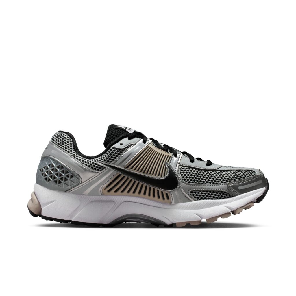 Nike – Zapatillas de Casual de hombre NIKE ZOOM VOMERO 5 Nike. | El Corte Inglés — Fitness y Deportes