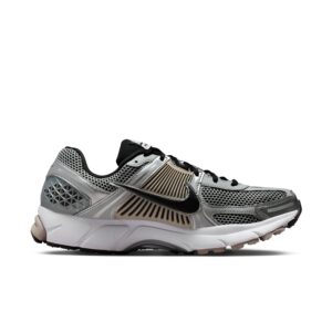 Nike – Zapatillas de Casual de hombre NIKE ZOOM VOMERO 5 Nike. | El Corte Inglés — Fitness y Deportes