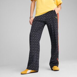 Puma – Pantalón largo de mujer ROAD TO UNITY AOP Straight Track Pants DK op Puma. | El Corte Inglés — Fitness y Deportes