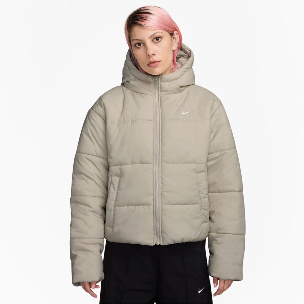 Nike – Chaqueta de mujer Sportswear Classic Puffer Nike. | El Corte Inglés — Fitness y Deportes