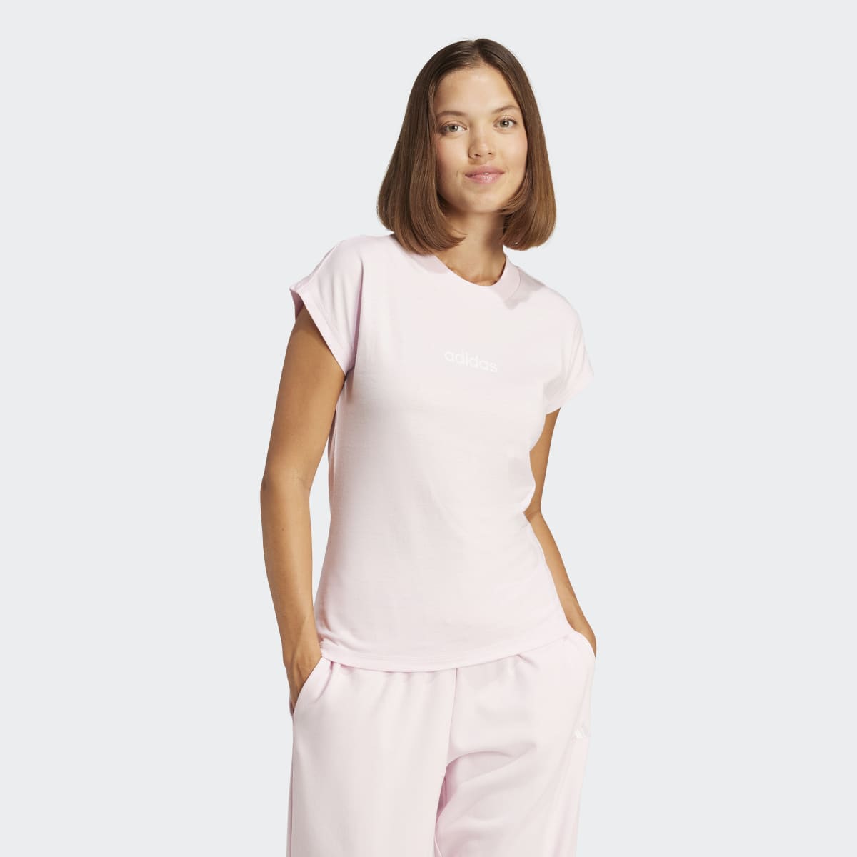 adidas - Camiseta de mujer Essentials Linear Cotton Adidas.