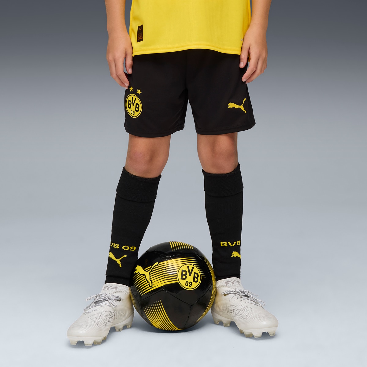 Puma - Pantalón Corto de Hombre BVB Shorts Replica w/ blocking Jr Puma.
