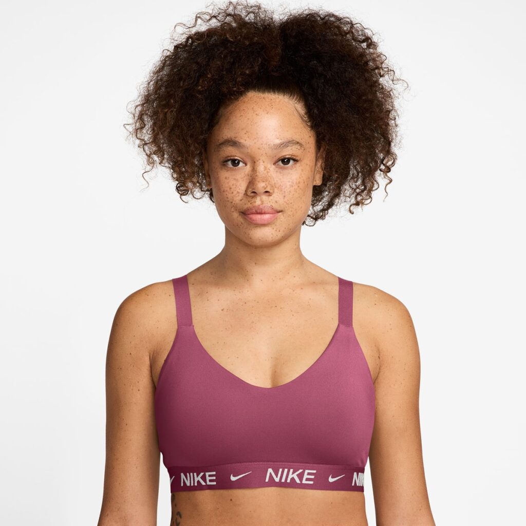 Nike – Top de mujer Indy sujeción media Nike. | El Corte Inglés — Fitness y Deportes