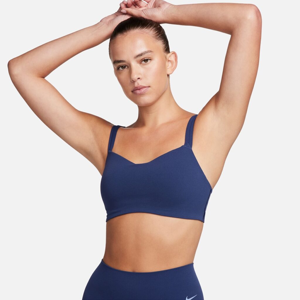 Nike – Top de mujer Alate Trace Nike. | El Corte Inglés — Fitness y Deportes