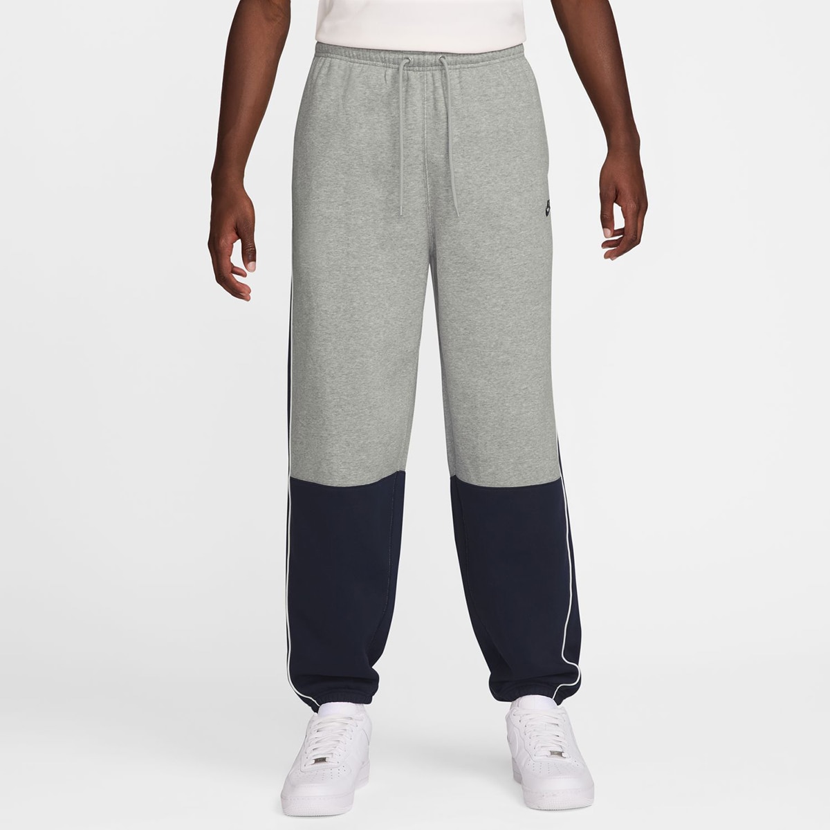 Nike - Pantalón de hombre Club Nike.
