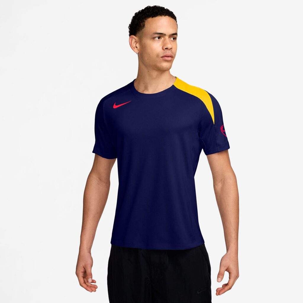 Nike – Camiseta de hombre Dri-FIT Strike Total 90 Nike. | El Corte Inglés — Fitness y Deportes