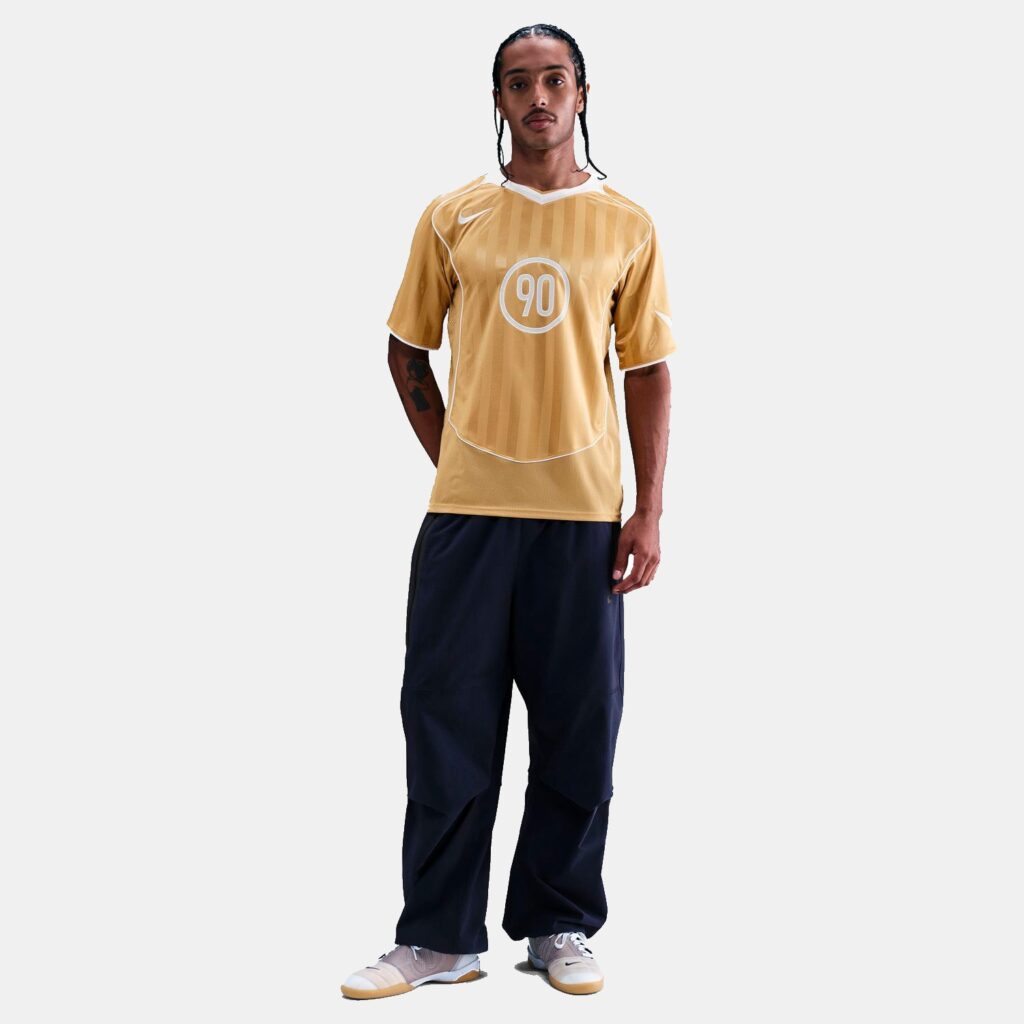 Nike – Camiseta de hombre Total 90 Nike. | El Corte Inglés — Fitness y Deportes