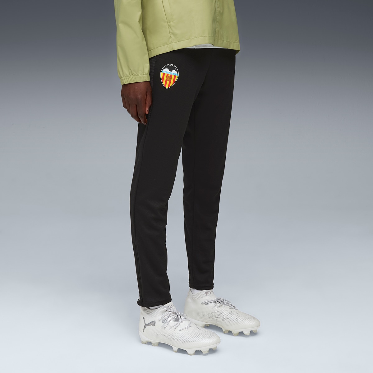 Puma - Pantalón Largo de Hombre VCF Training Pants w/ pockets Jr Puma.