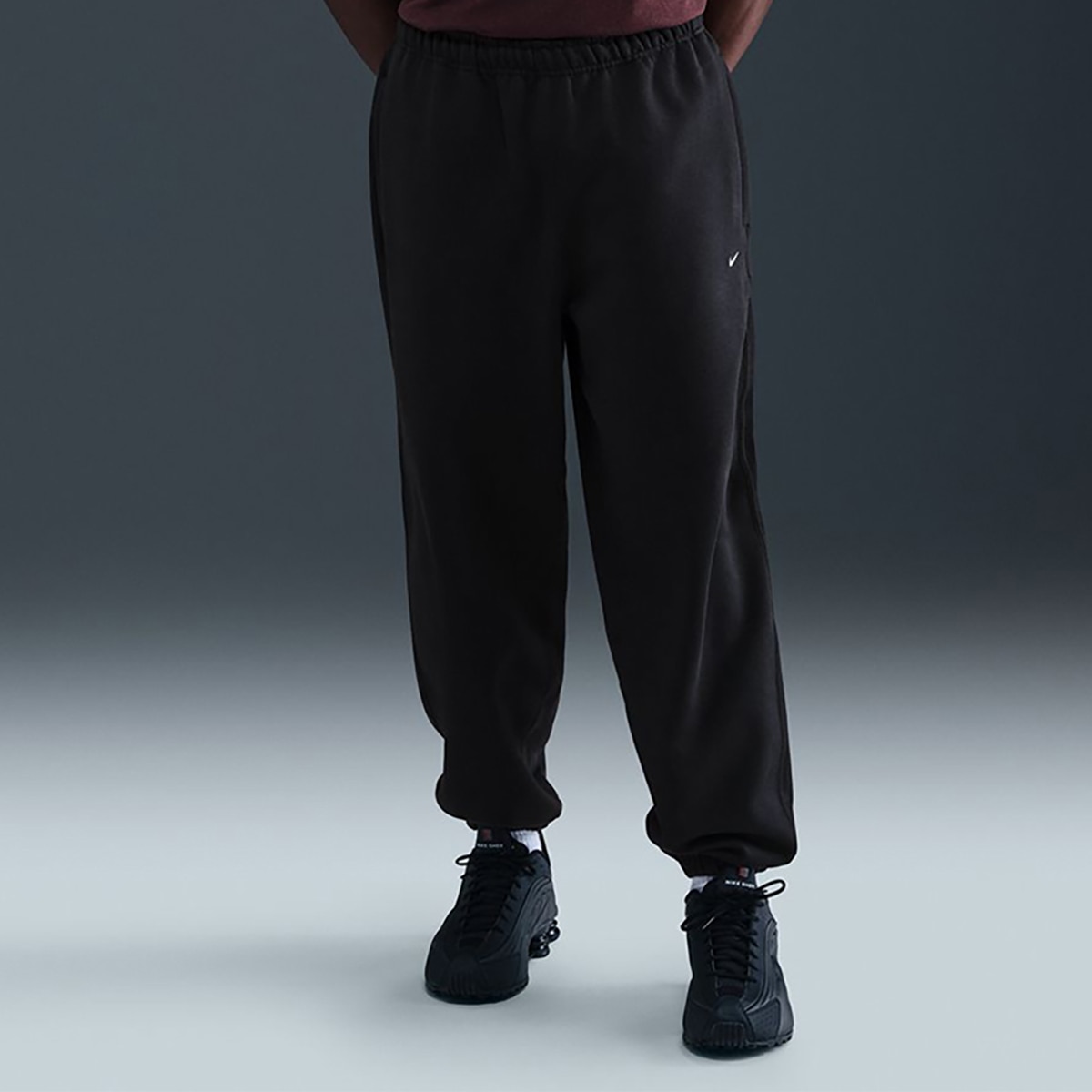 Nike - Pantalón de hombre Solo Swoosh Nike.