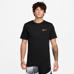 Nike – Camiseta de hombre Tee M90 Dna Oc 2 Nike. | El Corte Inglés — Fitness y Deportes