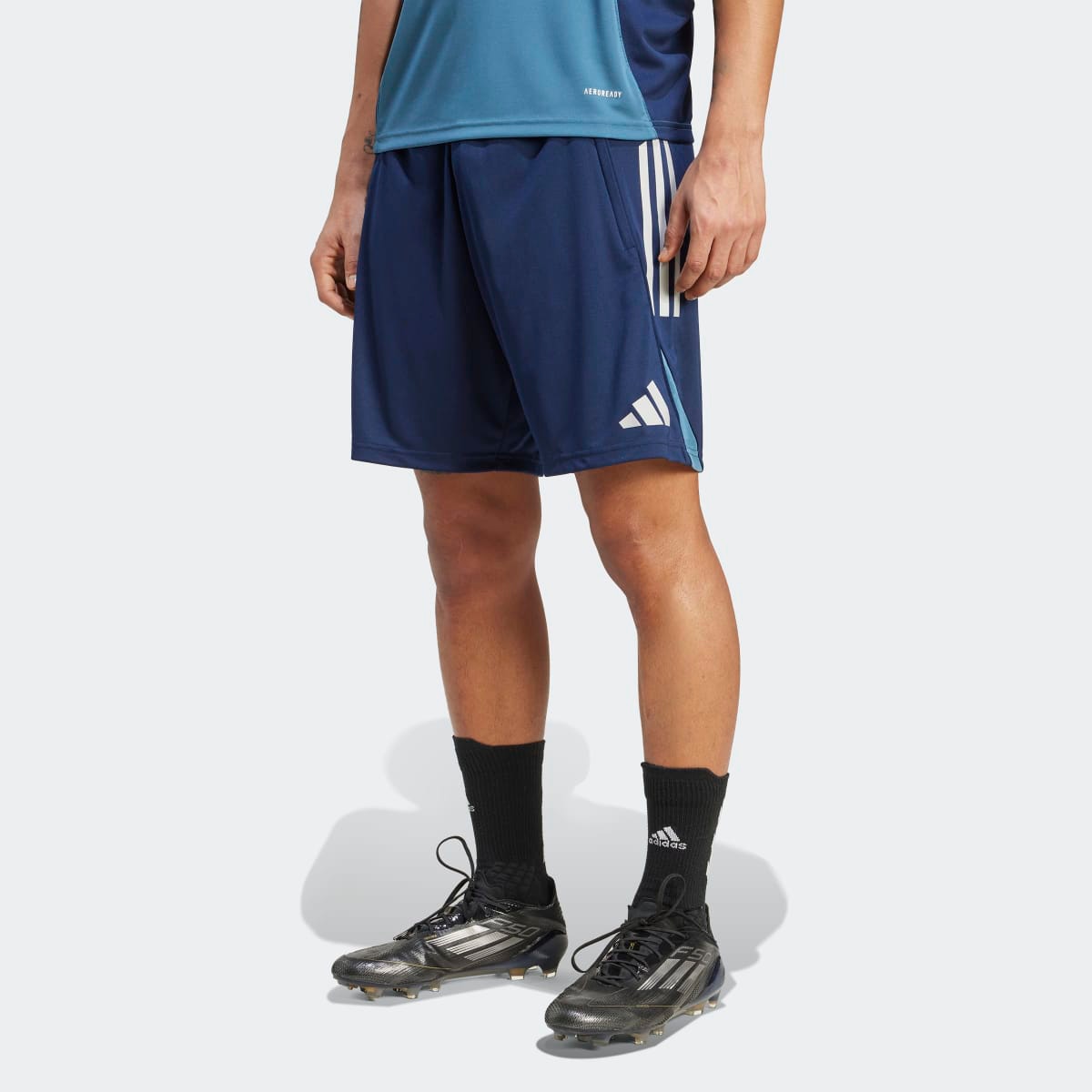 adidas - Pantalón corto de hombre Arsenal FC 2025-2026 Tiro 25 Competition adidas.