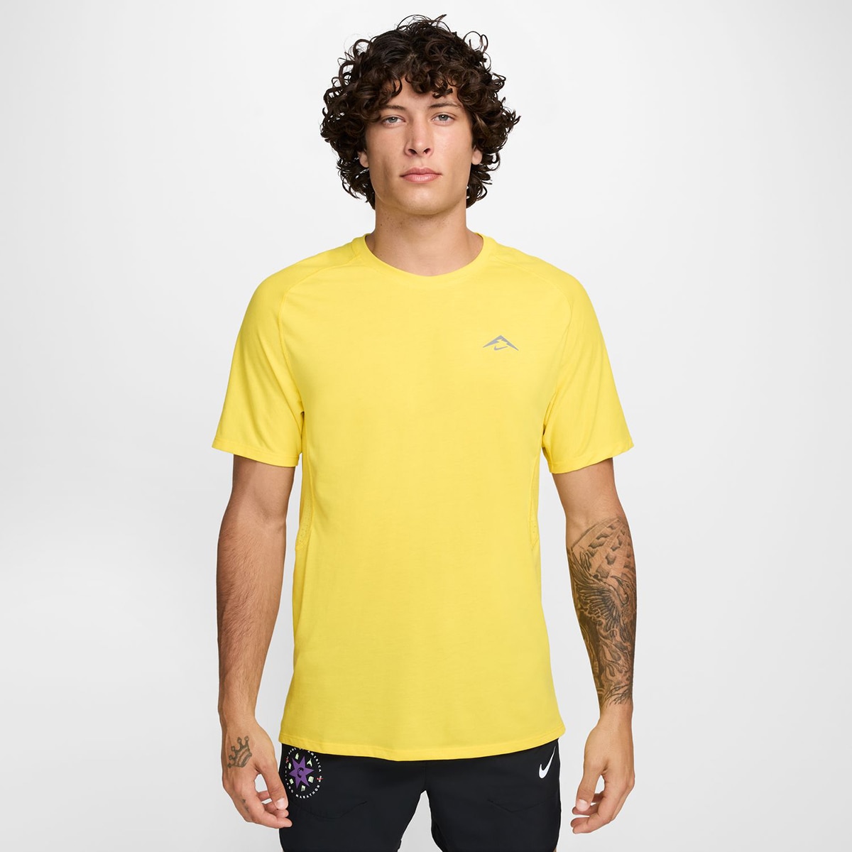 Nike - Camiseta de hombre Solar Chase Nike.
